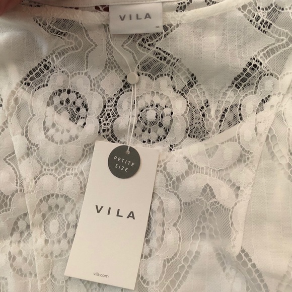 ASOS Vila Petite Lace 3/4 Sleeve Top in White - Picture 7 of 10